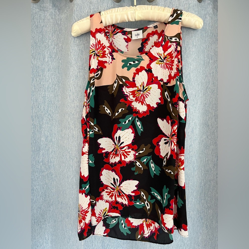 Cabi medium blouse.